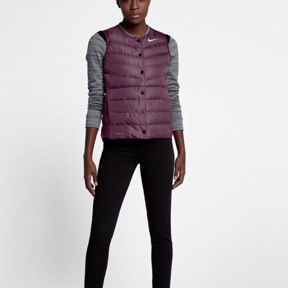 Nike Aeroloft Women's  Golf Sleeveless Vest Medium